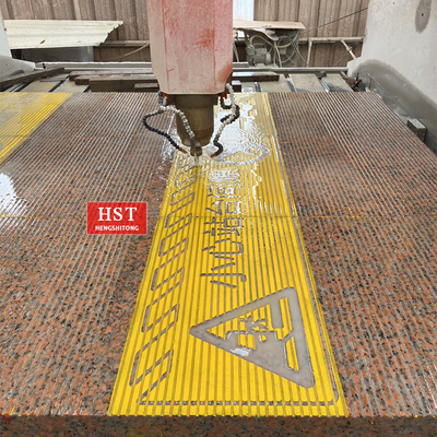 枫叶红雕刻高铁站台帽石