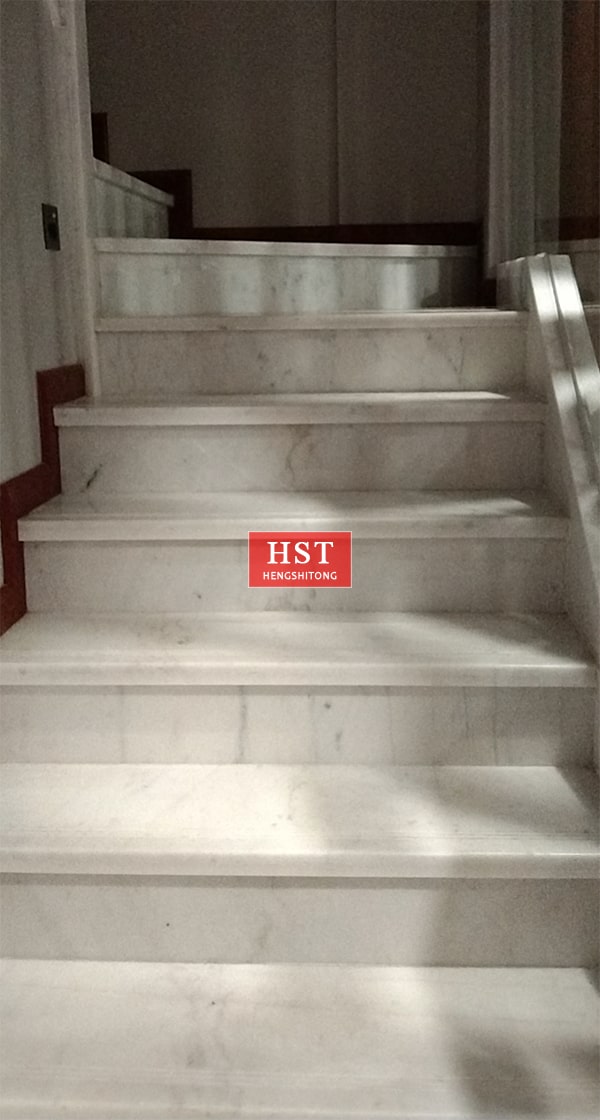 广东中山个人家装广西白光面楼梯板案例
